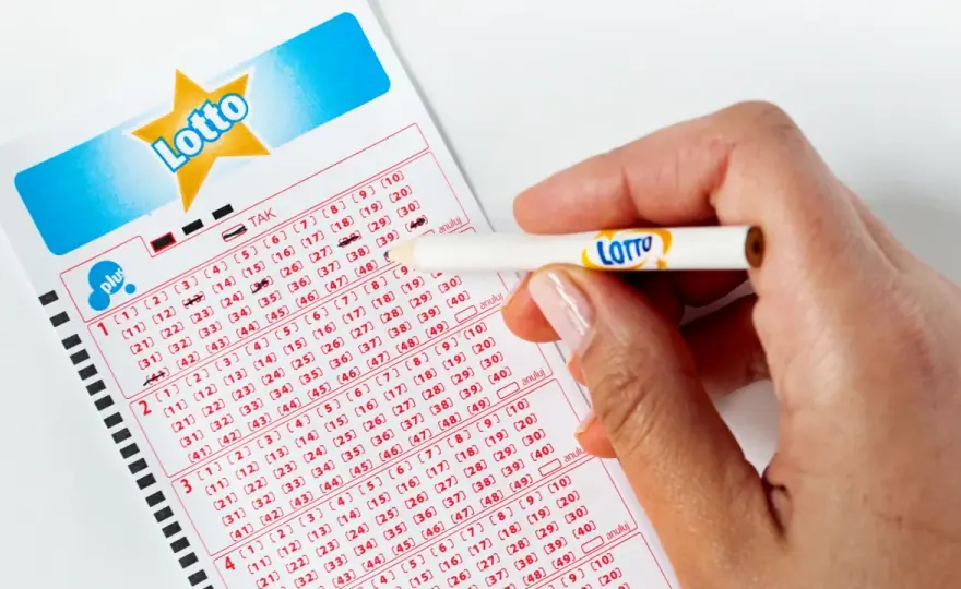 Lotto Plus: milion złotych za 1 zł? Zasady, wygrane, różnice