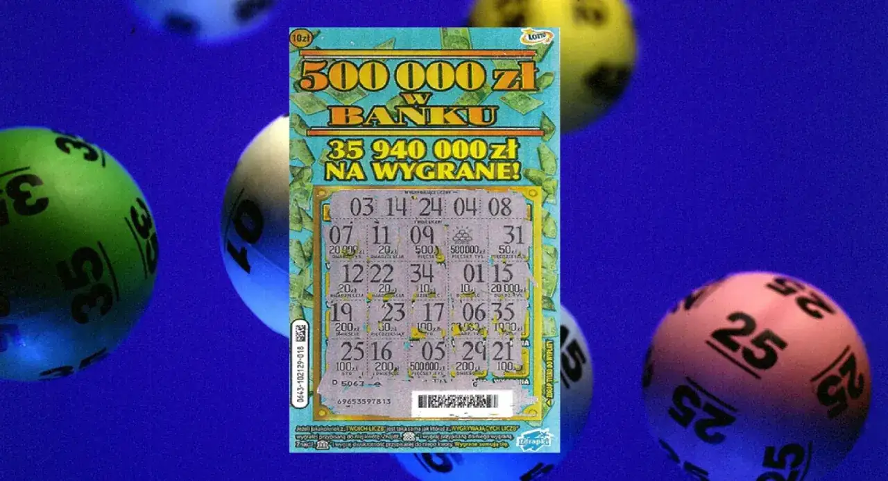 Zdrapka z liczbami i kulki lotto. Czy to właśnie te zdrapki najczęściej wygrywają?