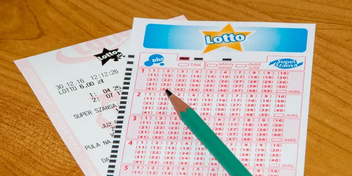 kupon lotto z zaznaczonymi liczbami, wygrana 24 zł
